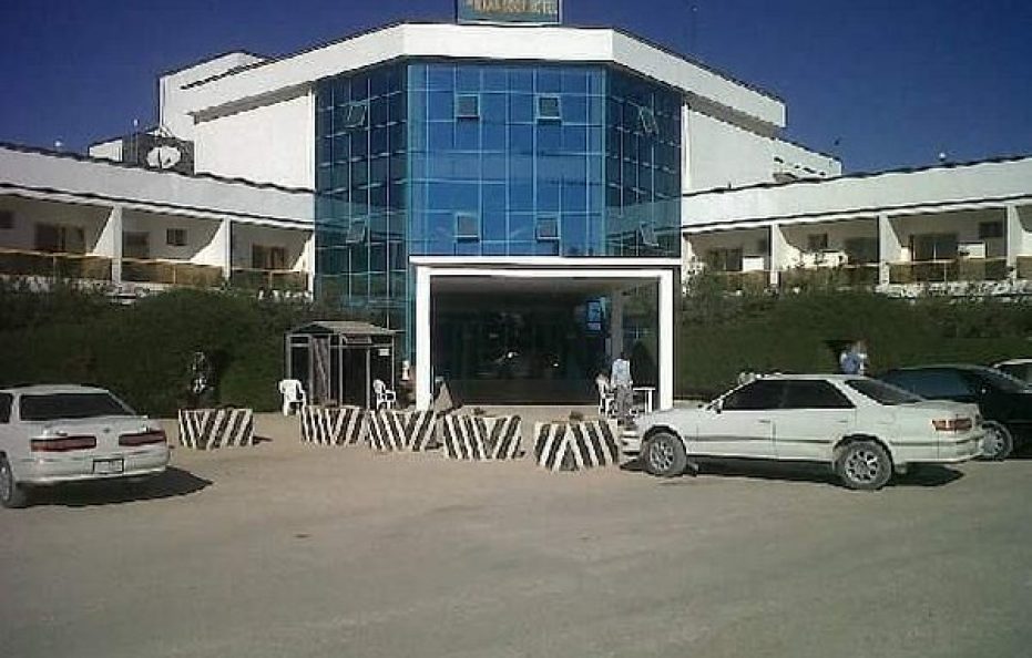 Maan-Soor Hotel